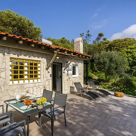 Whome Wilderness Escape: Secluded Haven For Remote Work Colares Exterior photo