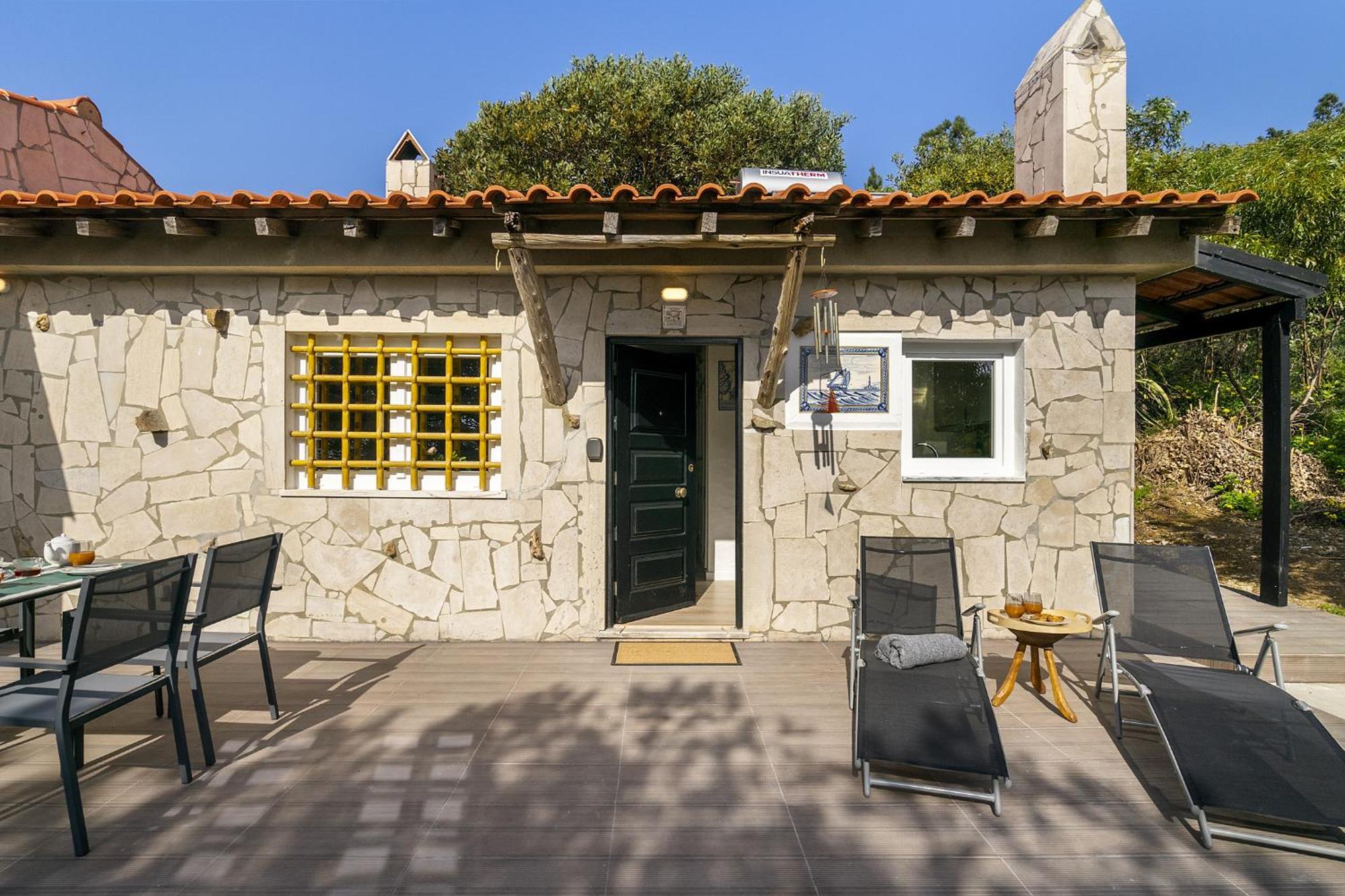 Holiday home Whome Wilderness Escape: Secluded Haven For Remote Work Colares